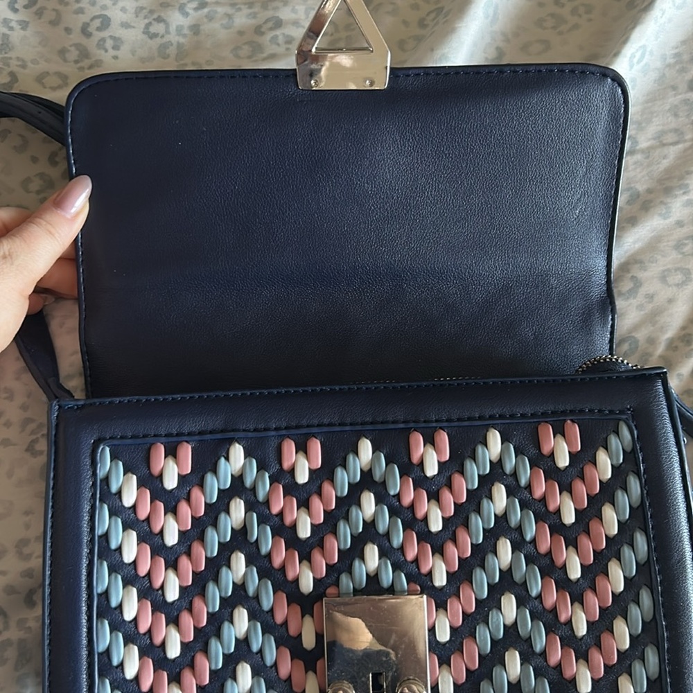 Valentino Blue and Pink Woven Shoulder Bag - Picture 3 of 11
